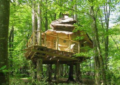 Cabane dans les arbres des Lutins - Parc de la Belle - Hébergement insolite dans la Vienne (86) entre Paris et Bordeaux proche du parc du futuroscope