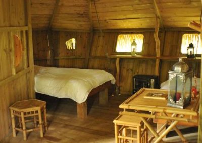 Cabane dans les arbres des Chimpanzés - Parc de la Belle - Hébergement insolite dans la Vienne (86) entre Paris et Bordeaux proche du parc du futuroscope