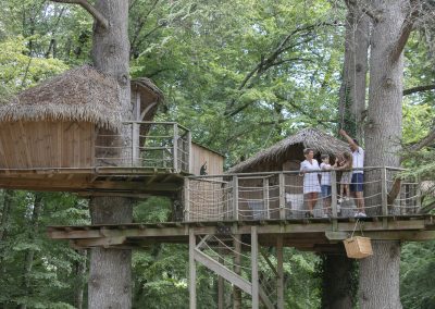 Hébergement insolite - Cabane de la belle dans la Vienne (86) - Nuit insolite dans une cabane dans les arbres